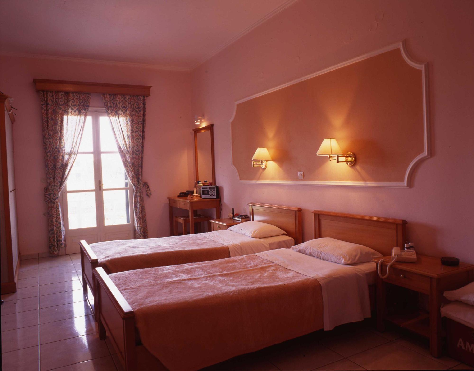 Matoula Aparthotel Acharavi  Exterior foto