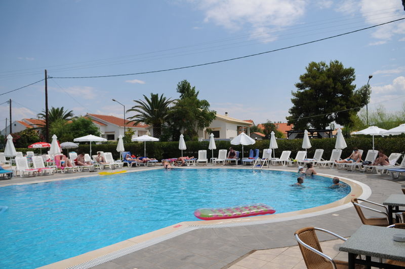 Matoula Aparthotel Acharavi  Exterior foto